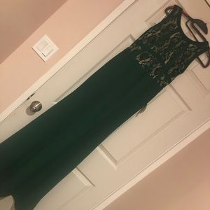Green Windsor evening dress.